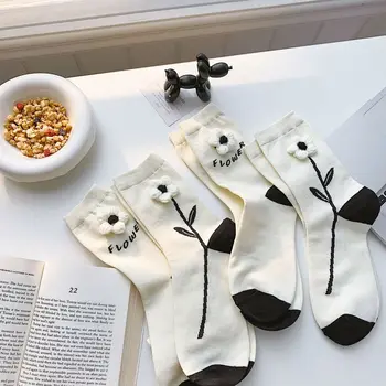 Uus Saabumist Sügisel Talvel naiste sokid Korea Fashion 3D Õie sokid Valge kawaii naljakas sokid calcetines mujer Pehmed Puuvillased sokid