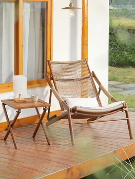 Kokkuklapitavad recliner rõdu vaba aja veetmise laisk diivan tool lõunapausi rotangist tool, hoov, aed väljas lauad ja toolid
